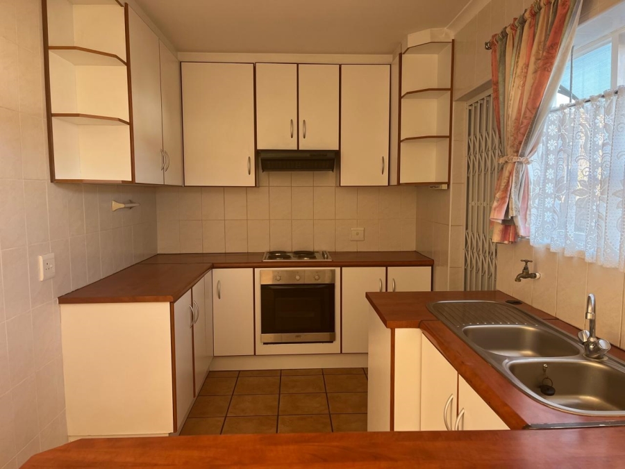 1 Bedroom Property for Sale in Kabega Park Eastern Cape